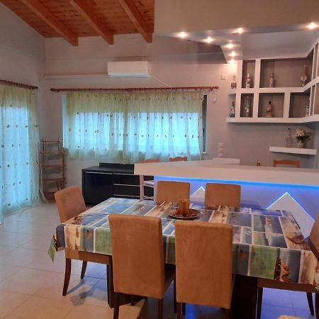 Villa Εξωτικο Διαμερισμα Με Θεα Την Παραλια Αλυκης Alikí Exterior foto
